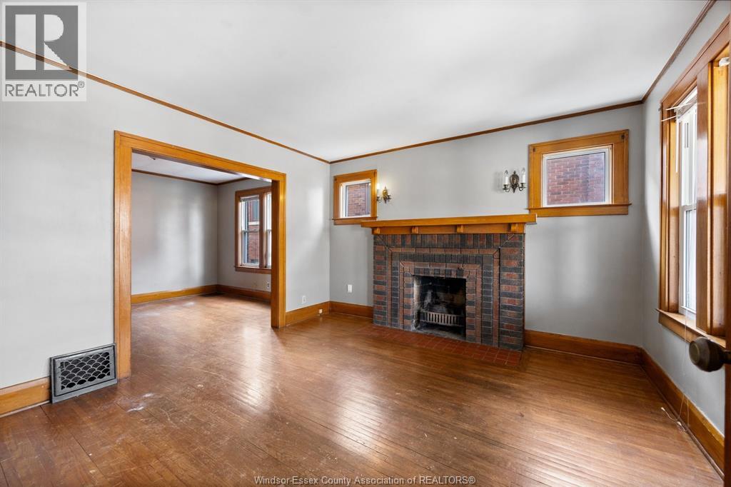 636 PARTINGTON AVENUE - 3