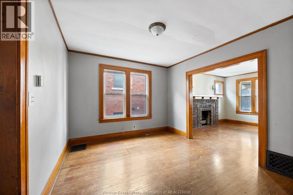 636 PARTINGTON AVENUE - 5