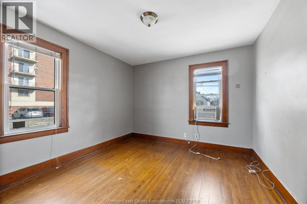 636 PARTINGTON AVENUE - 7