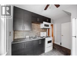 4pc Bathroom - 636 Partington Avenue, Windsor, ON N9B2N7 Photo 6