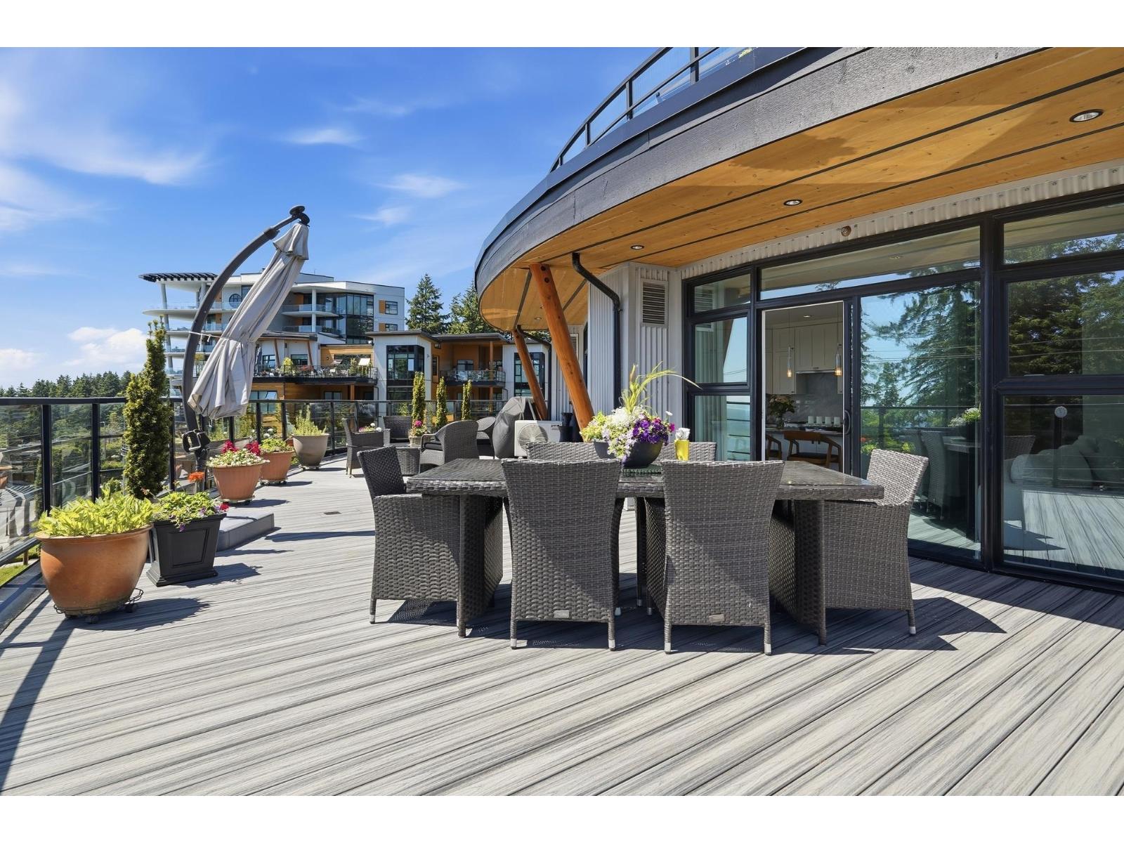 418 14855 THRIFT AVENUE, White Rock
