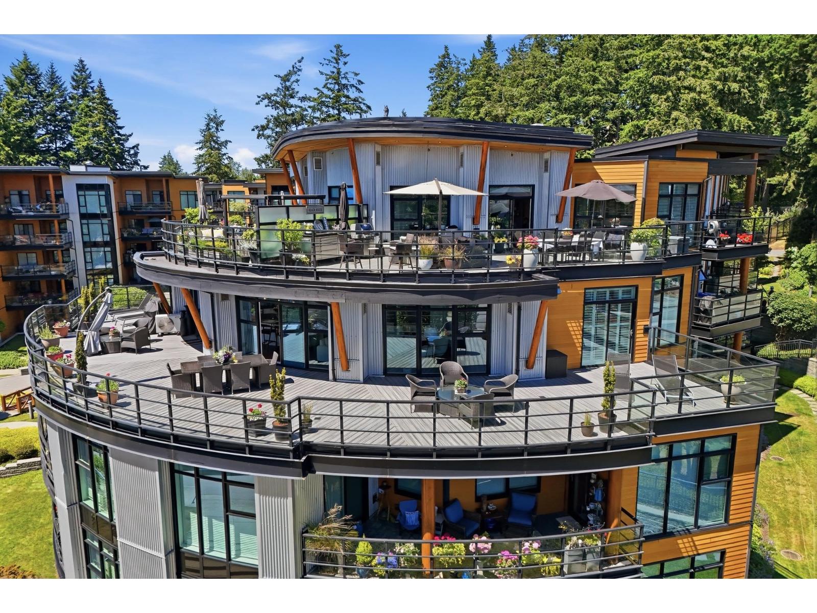 418 14855 THRIFT AVENUE, White Rock