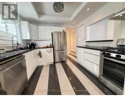 Upper - 135 Bonham Boulevard, Mississauga, ON L5M1C8 Photo 16