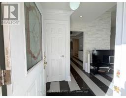 Bedroom 3 - Upper - 135 Bonham Boulevard, Mississauga, ON L5M1C8 Photo 6