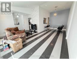 Bathroom - Upper - 135 Bonham Boulevard, Mississauga, ON L5M1C8 Photo 7