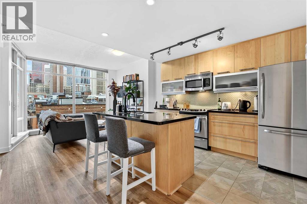 #302 215 13 Avenue SW - 7