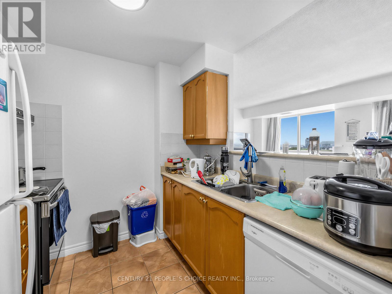 #1019 700 HUMBERWOOD BOULEVARD - 8