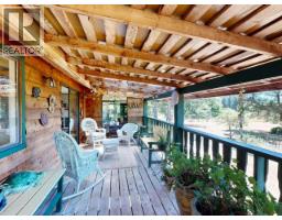 4pc Bathroom - 11109 Dulmage Road, Powell River, BC V8A0N5 Photo 8