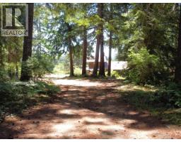 3pc Bathroom - 11109 Dulmage Road, Powell River, BC V8A0N5 Photo 9