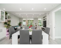 203 15152 Russell Avenue, White Rock, BC V4B0A3 Photo 13