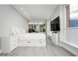 203 15152 Russell Avenue, White Rock, BC V4B0A3 Photo 21