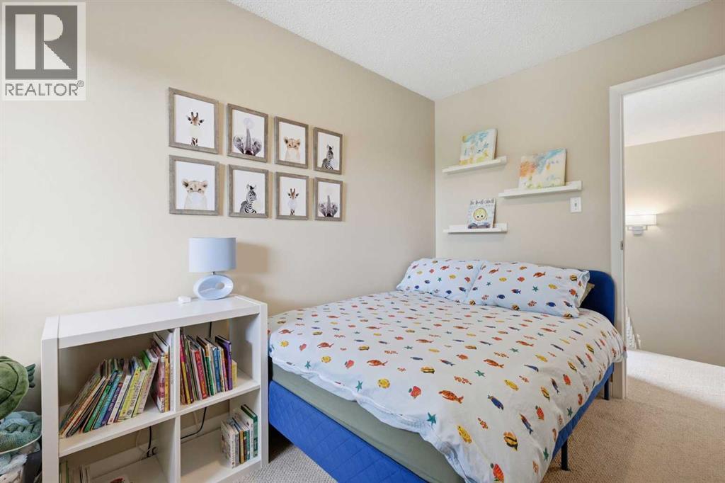 2222 28 Street SW — photo 26