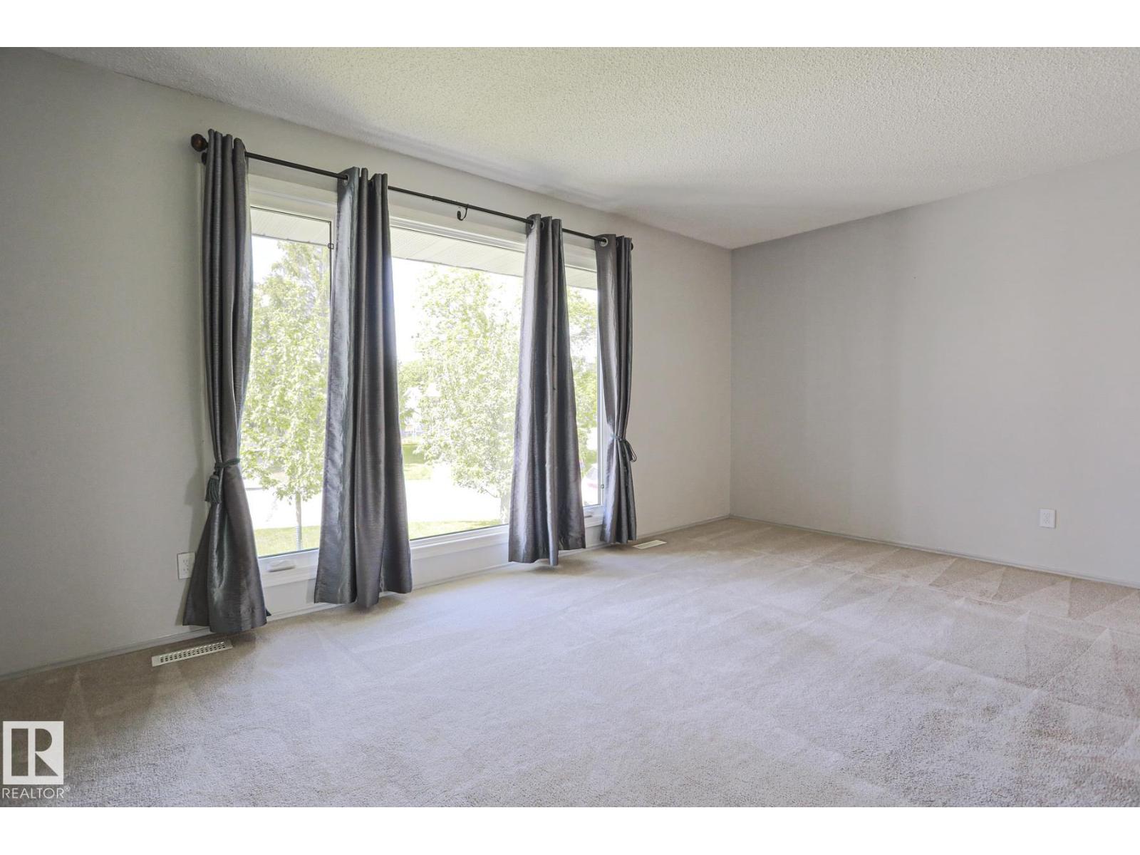 4 GOEBEL CL — photo 18