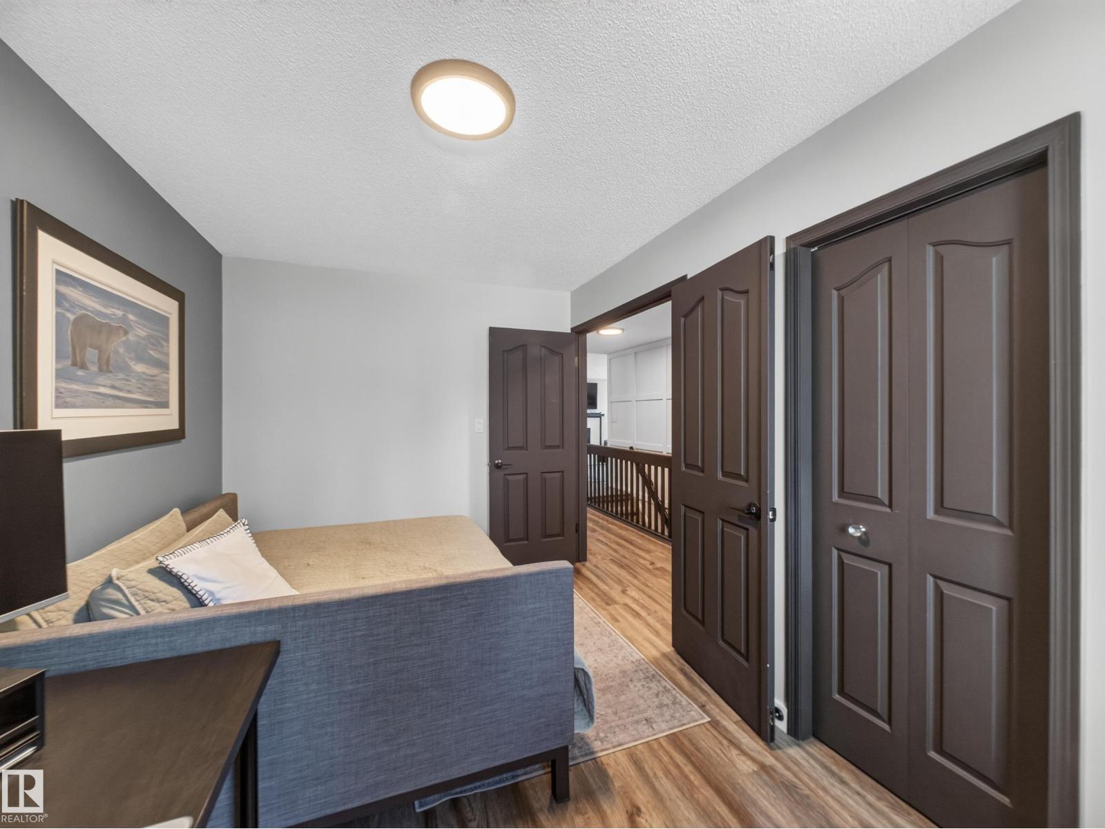 9 COACHMAN PL — photo 22
