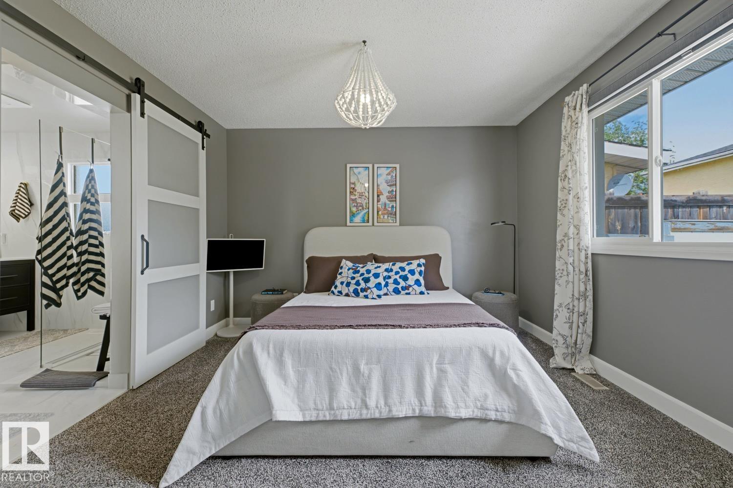3504 102 AV NW - 21
