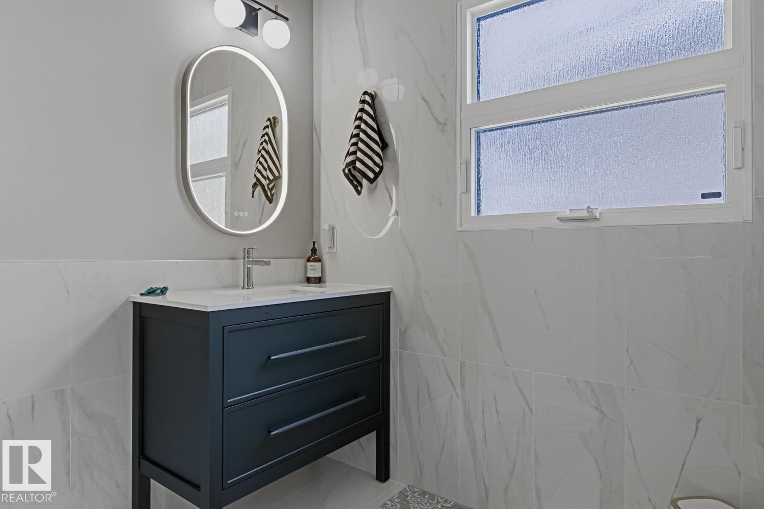 3504 102 AV NW - 27