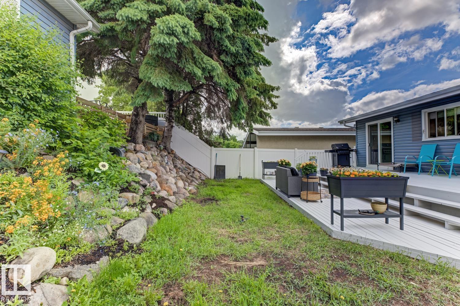 3504 102 AV NW - 43