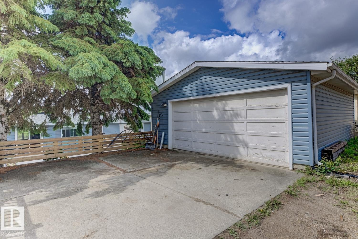 3504 102 AV NW - 46