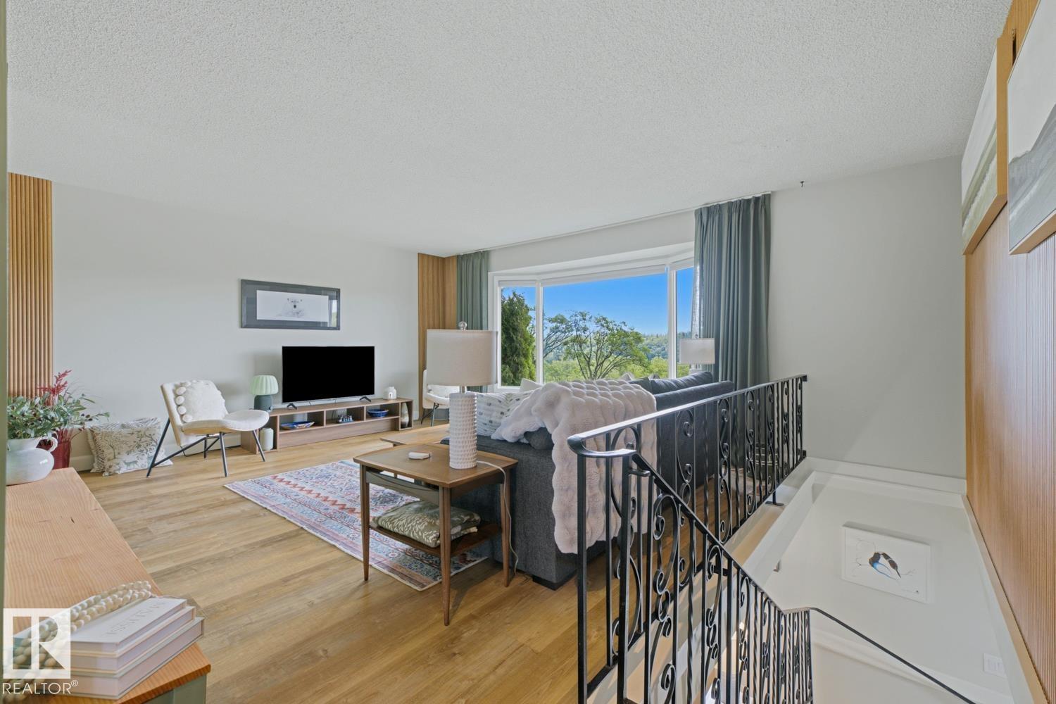 3504 102 AV NW - photo 5