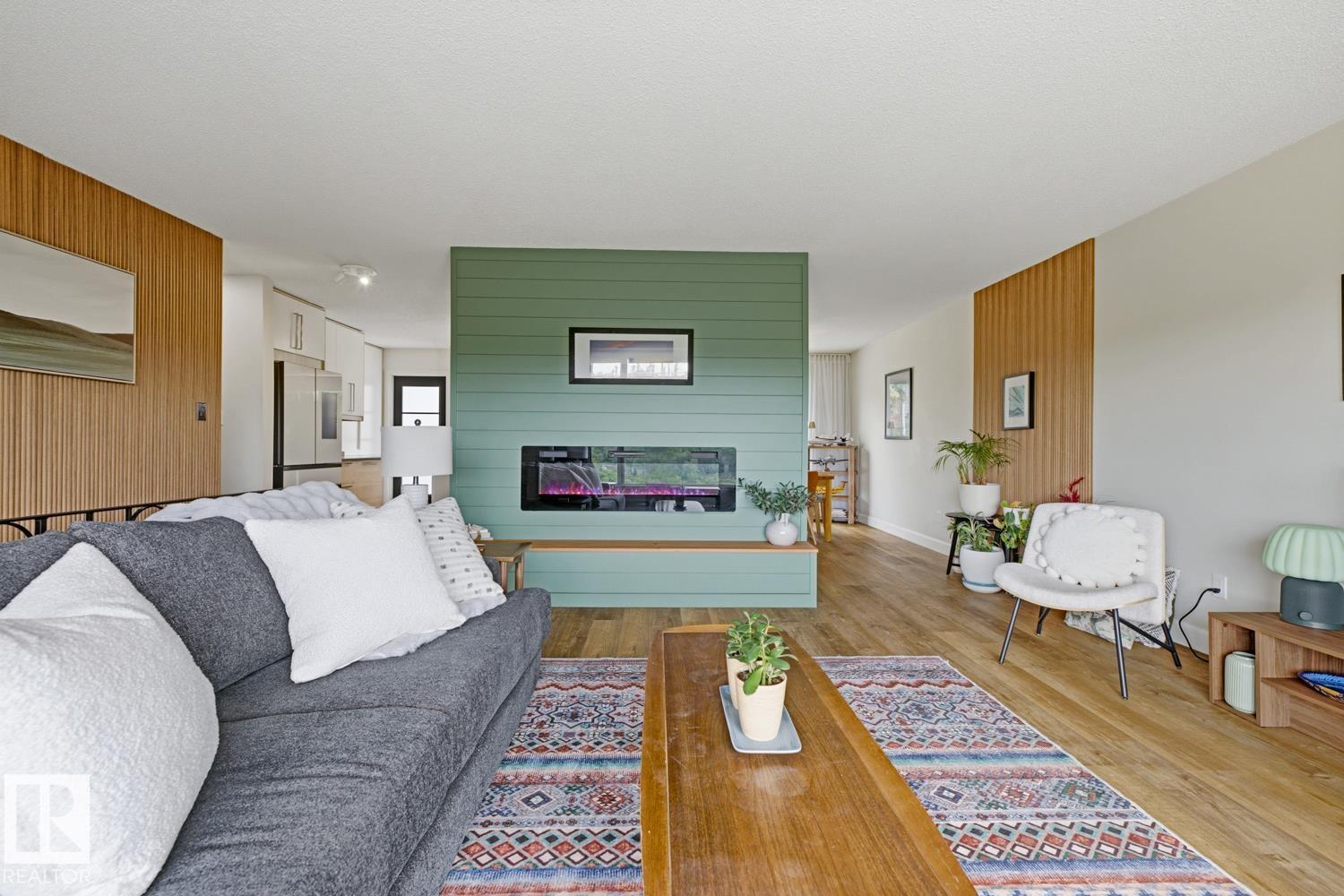 3504 102 AV NW - 9