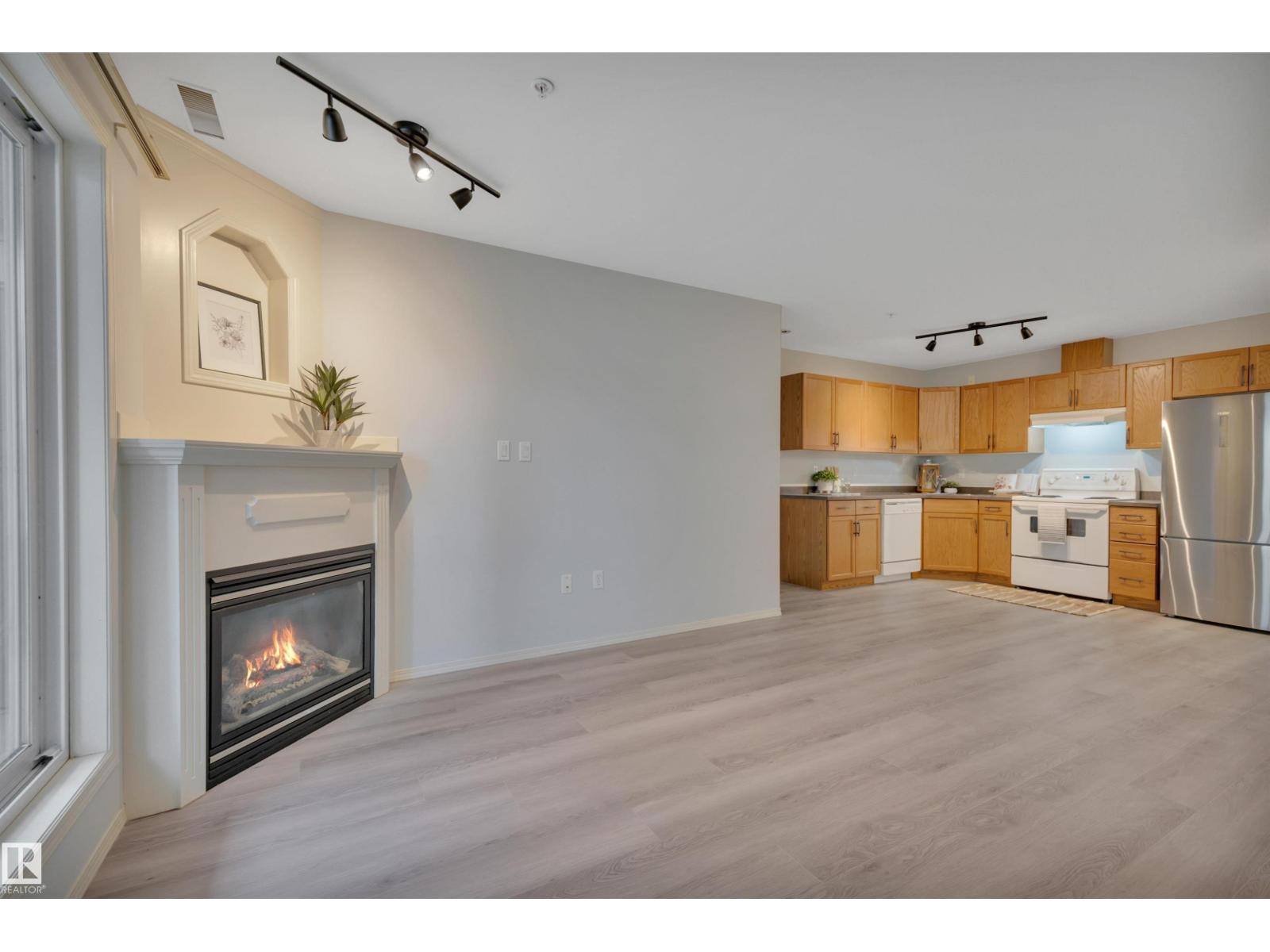 #103 279 SUDER GREENS DR NW - 5