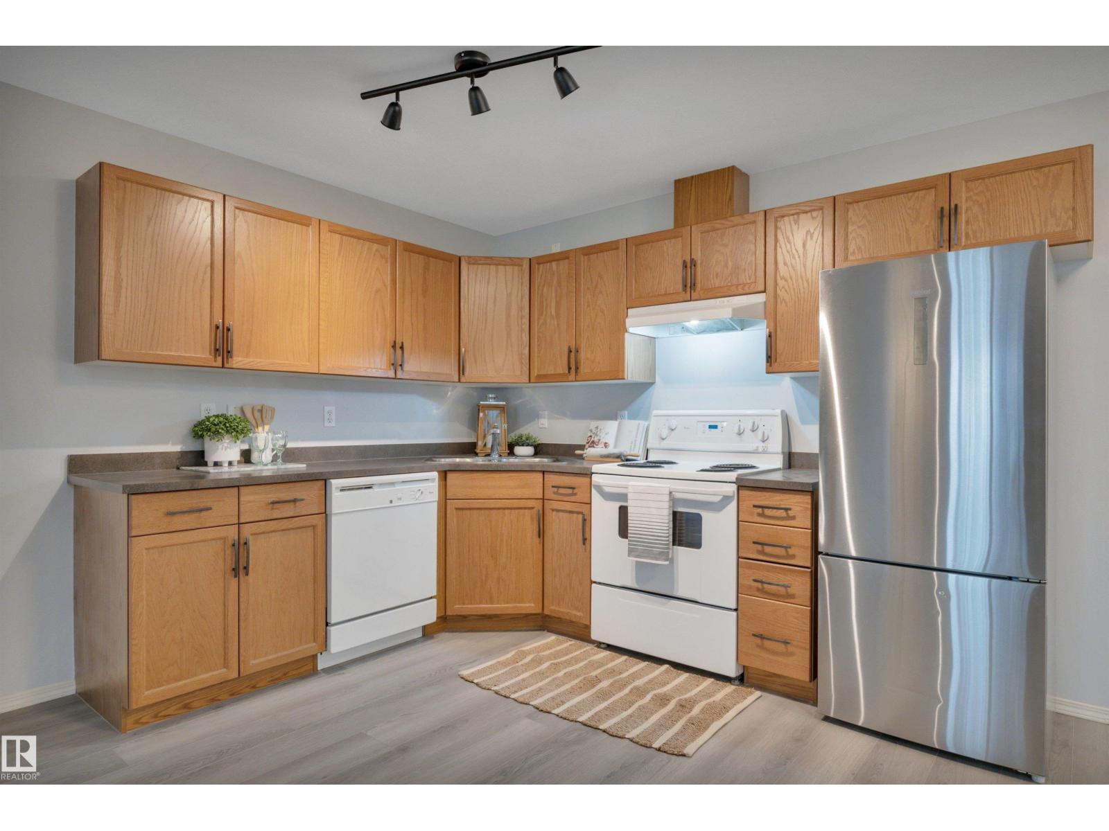 #103 279 SUDER GREENS DR NW - 6