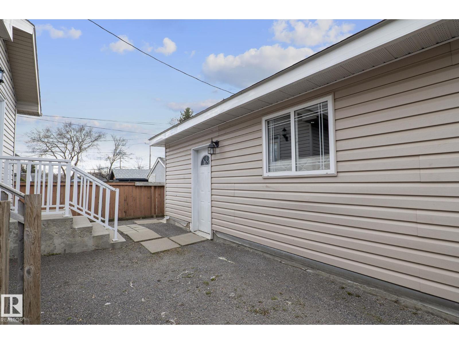 11918 68 ST NW - 51