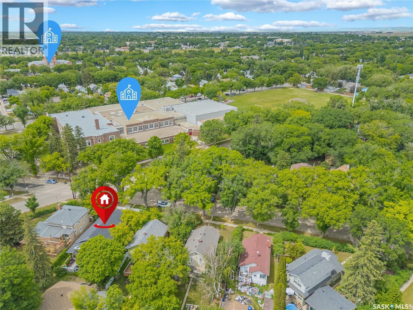 621 Bedford ROAD - photo 3