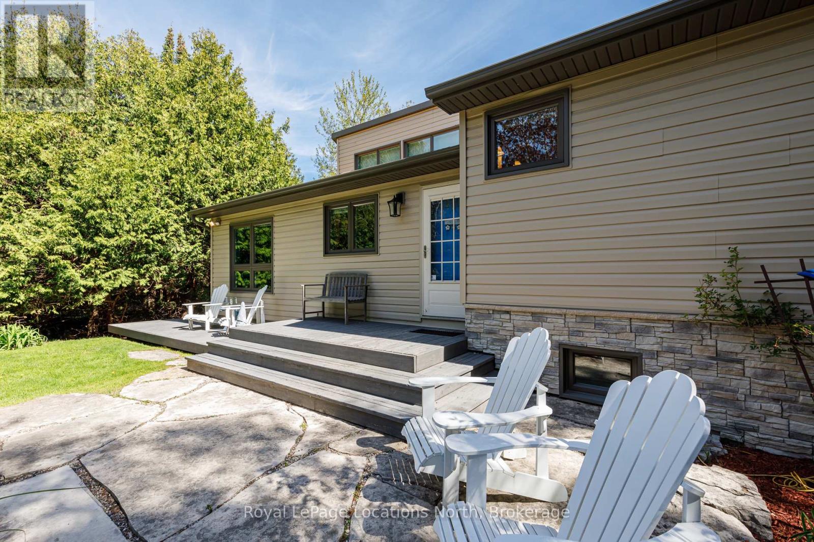 105 WOODLAND PARK ROAD - 10