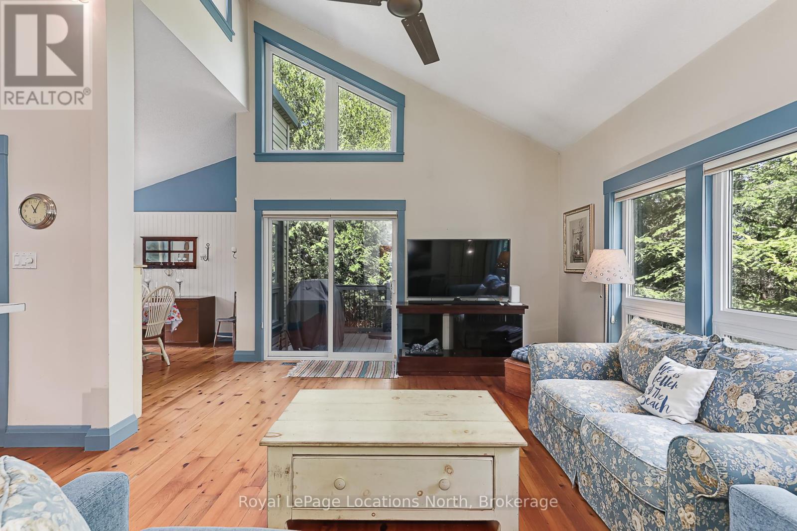 105 WOODLAND PARK ROAD - 16