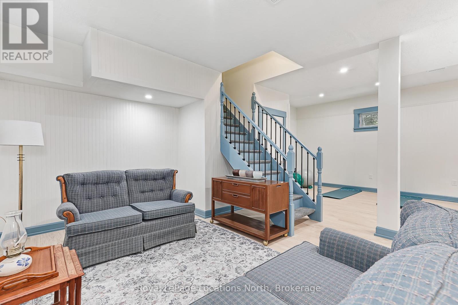 105 WOODLAND PARK ROAD - 39