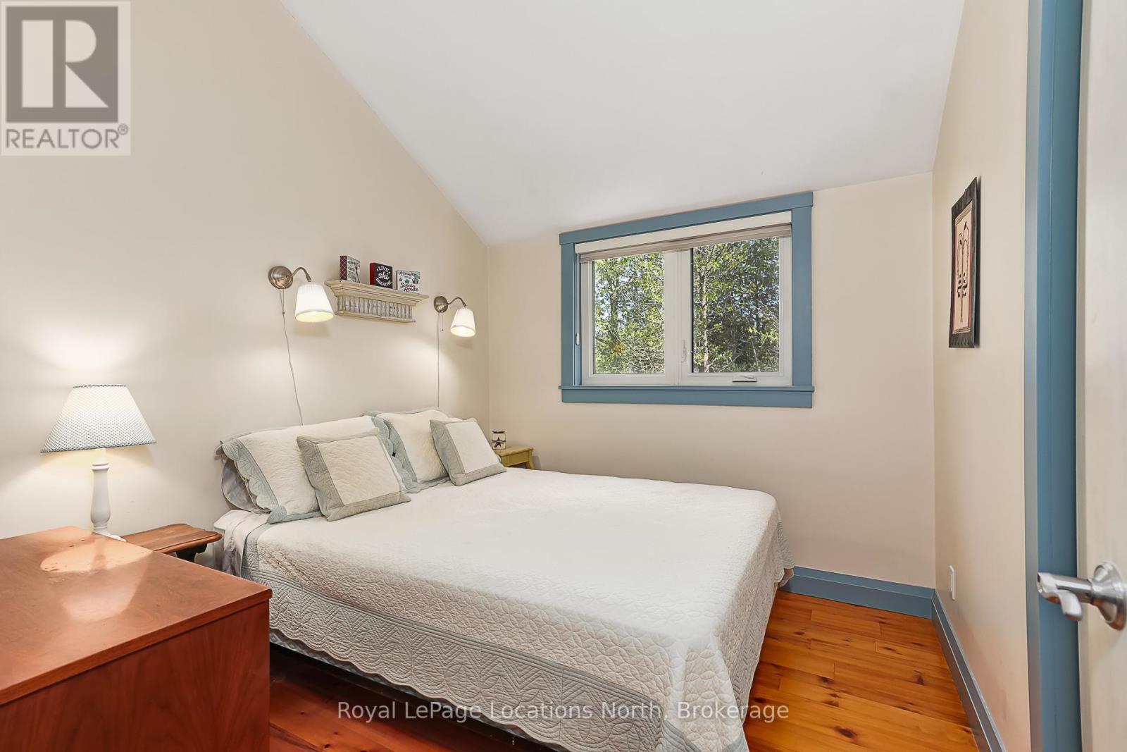 105 WOODLAND PARK ROAD - 35