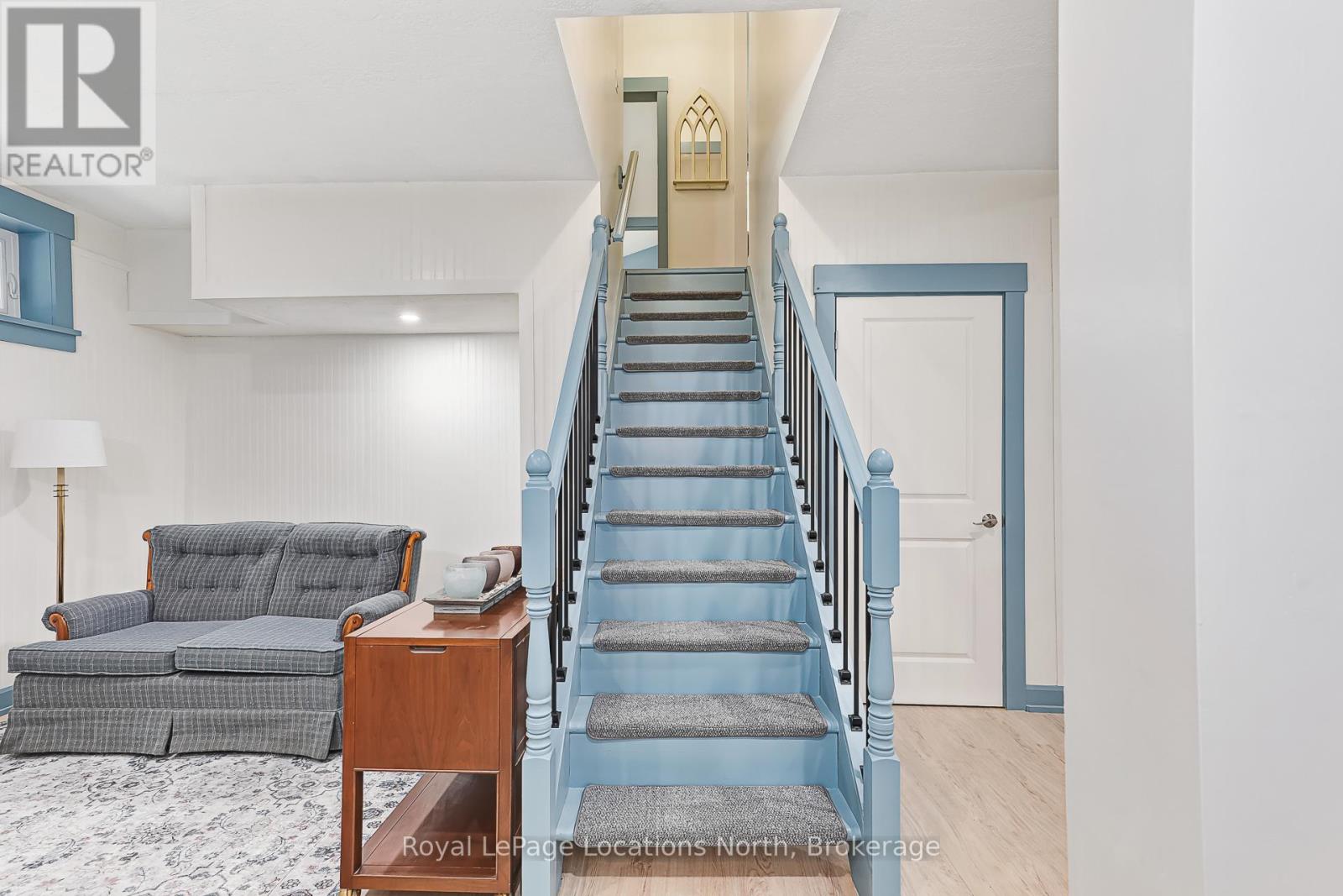 105 WOODLAND PARK ROAD - 37