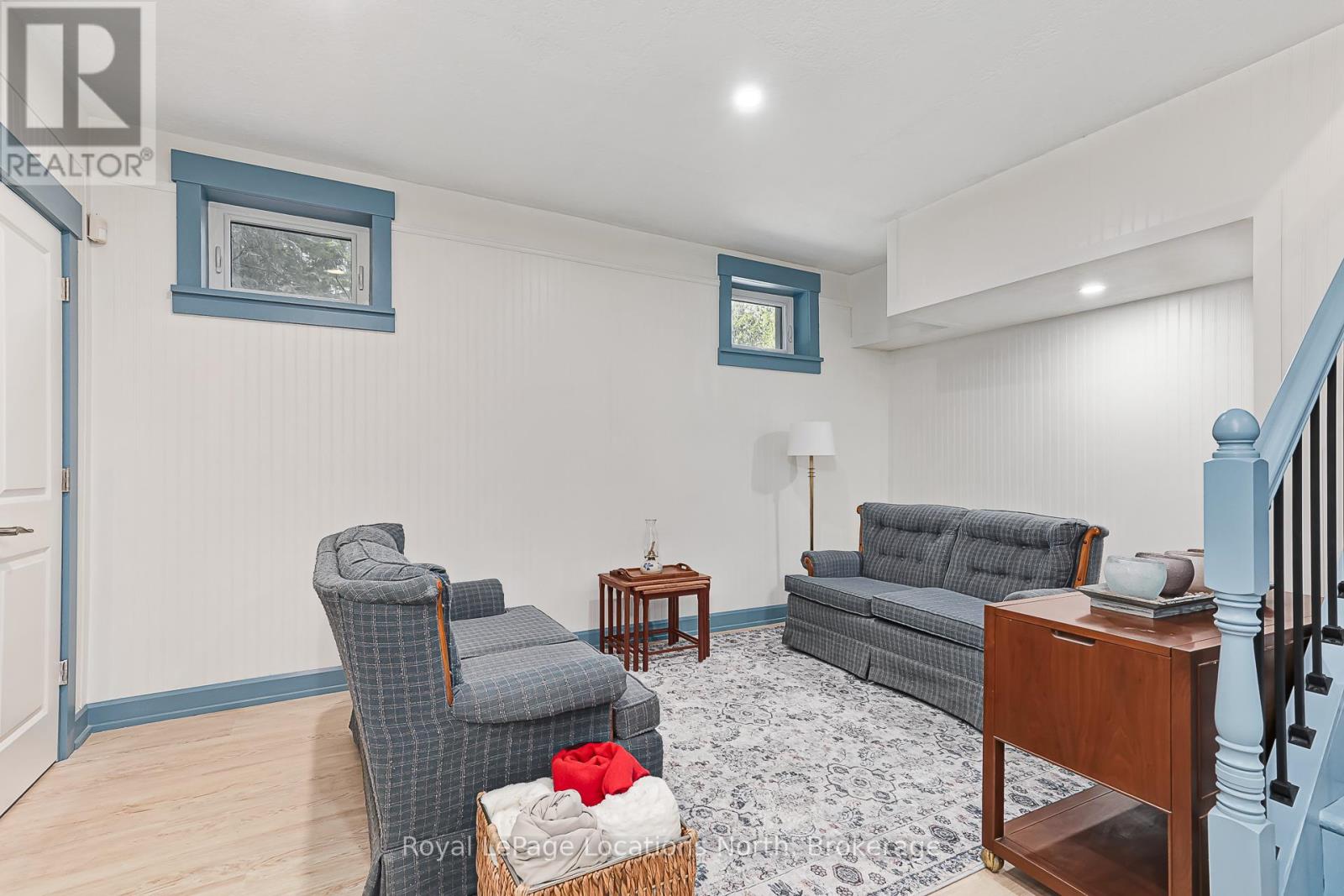 105 WOODLAND PARK ROAD - 40