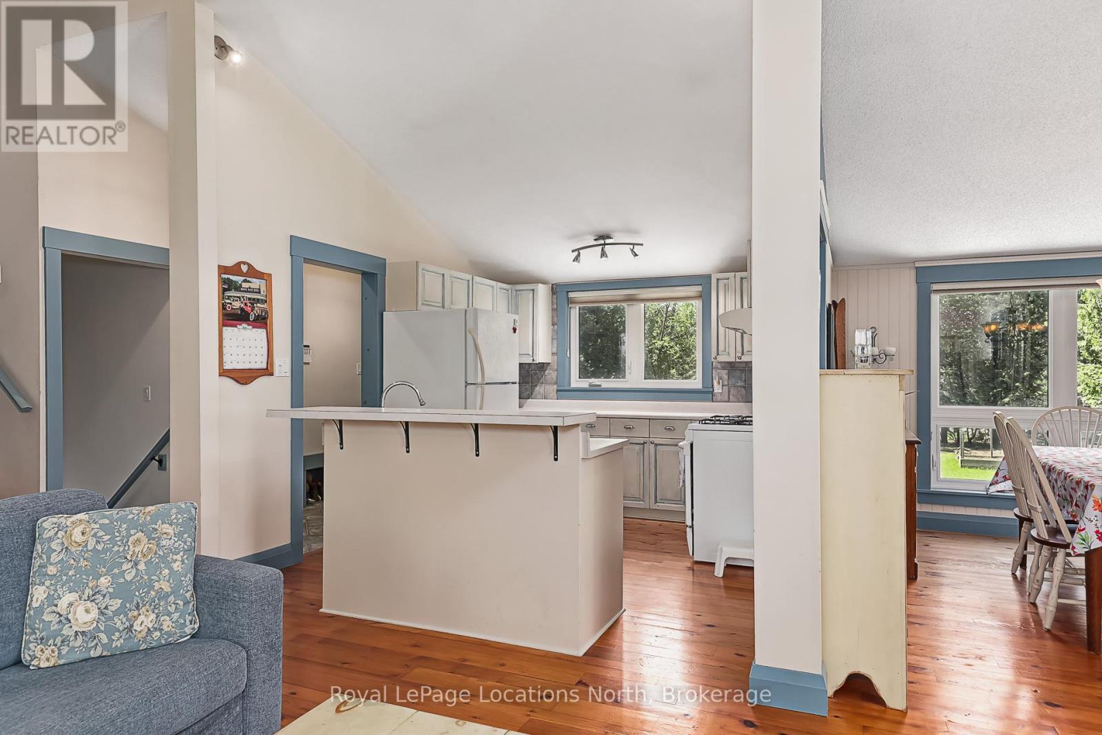 105 WOODLAND PARK ROAD - 20