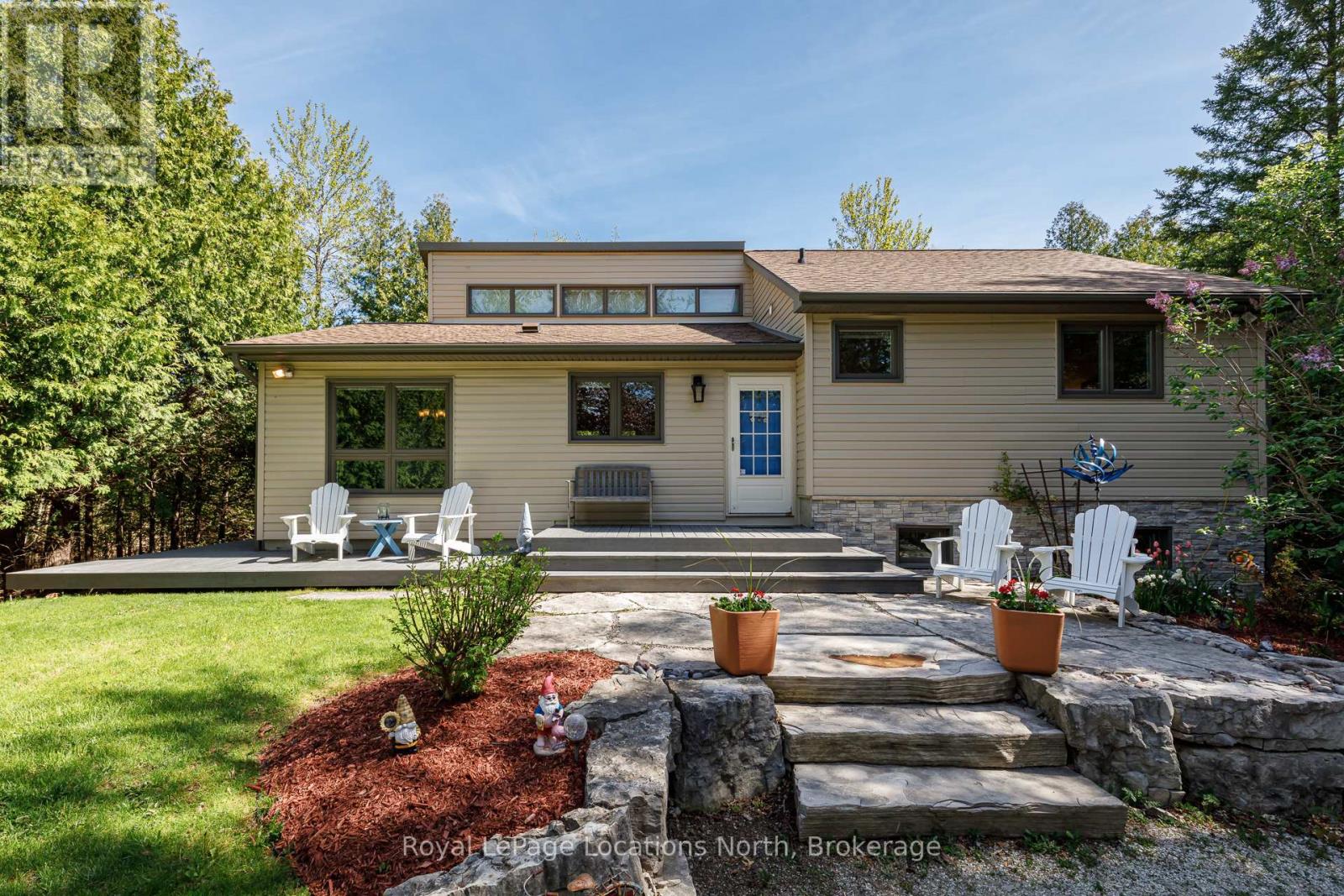 105 WOODLAND PARK ROAD - 8