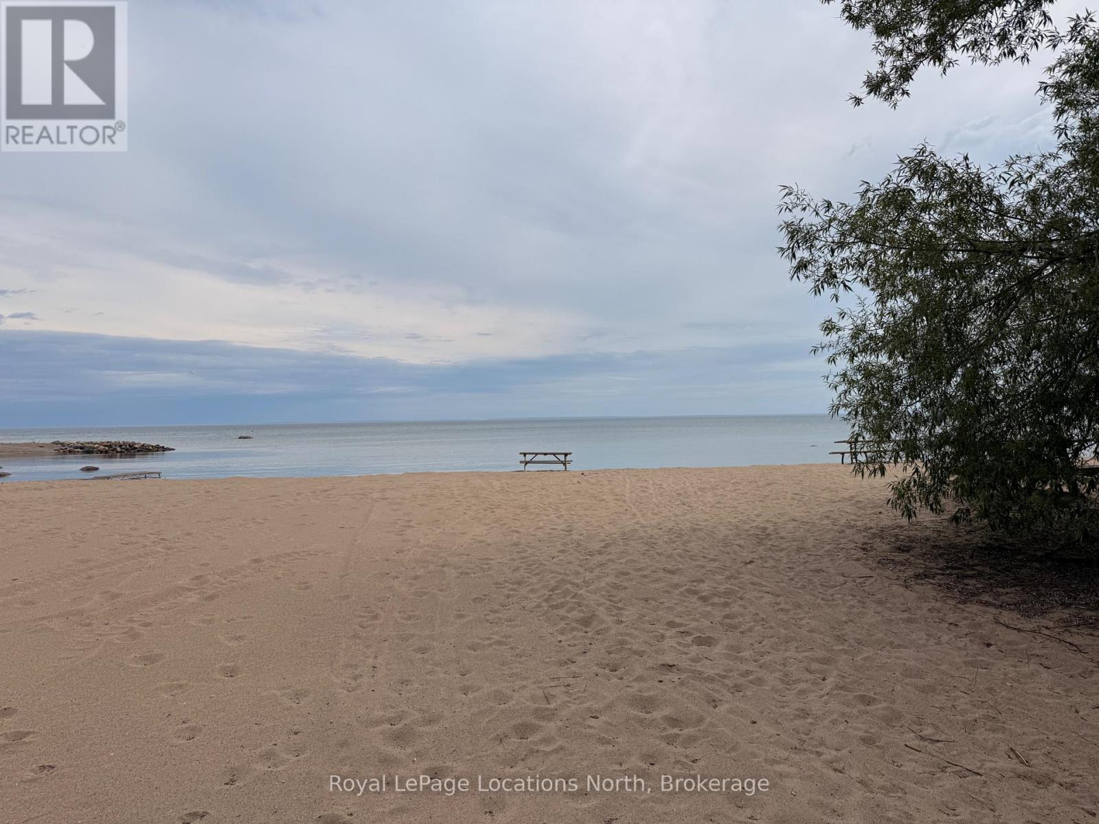 105 WOODLAND PARK ROAD - 43