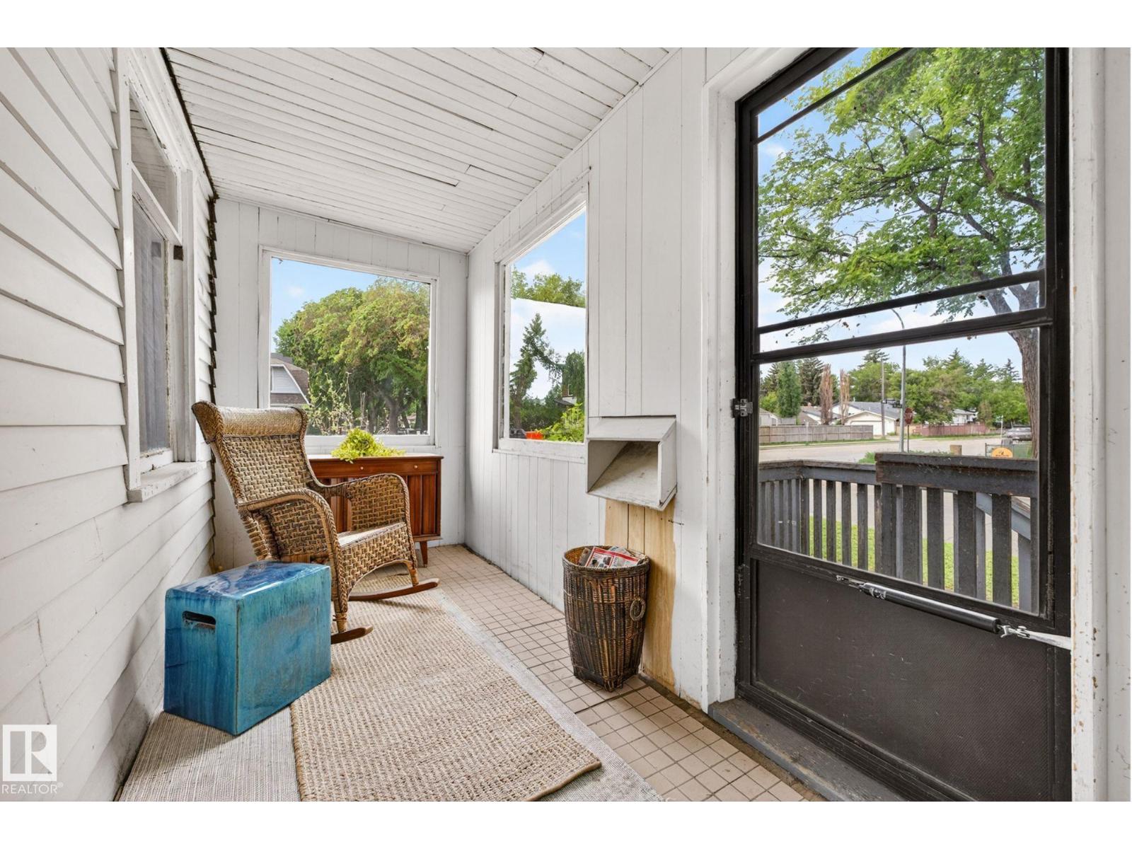 12201 95 ST NW - 26
