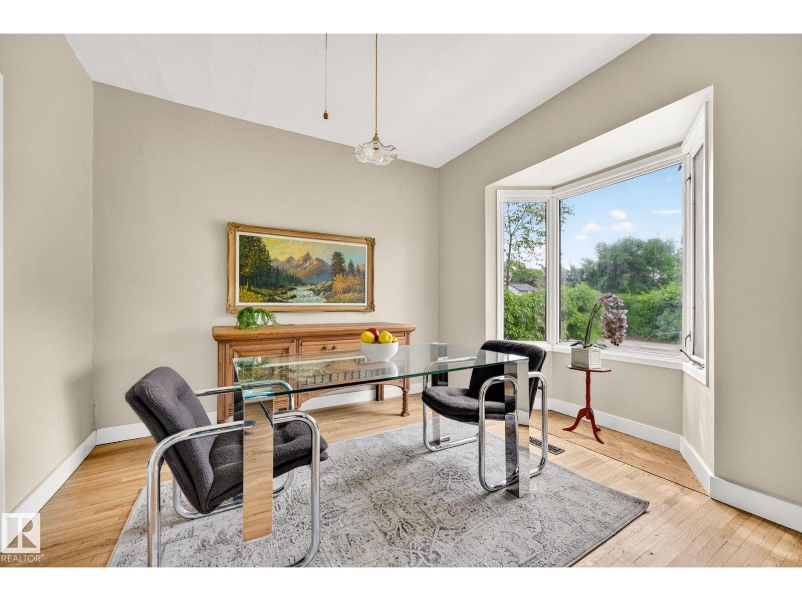 12201 95 ST NW - 22