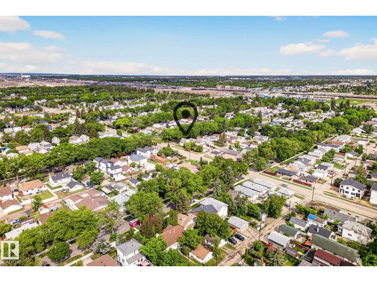 12201 95 ST NW - 29