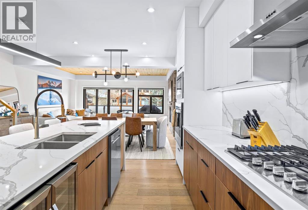 #1 826 7th Street - 29