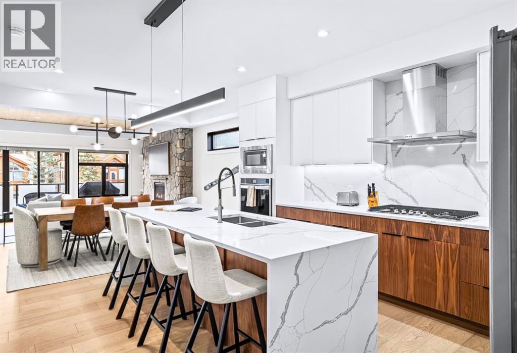 #1 826 7th Street - 26