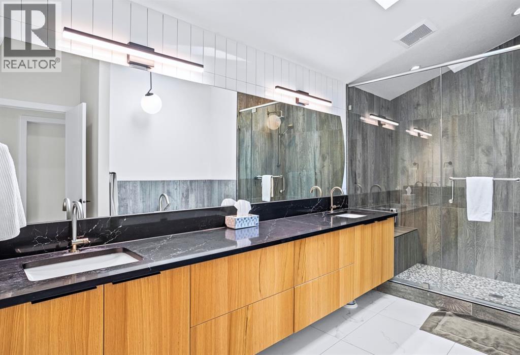 #1 826 7th Street - 48