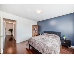 75 Amberly Co Nw, Edmonton, AB T5A2N9 Photo 18