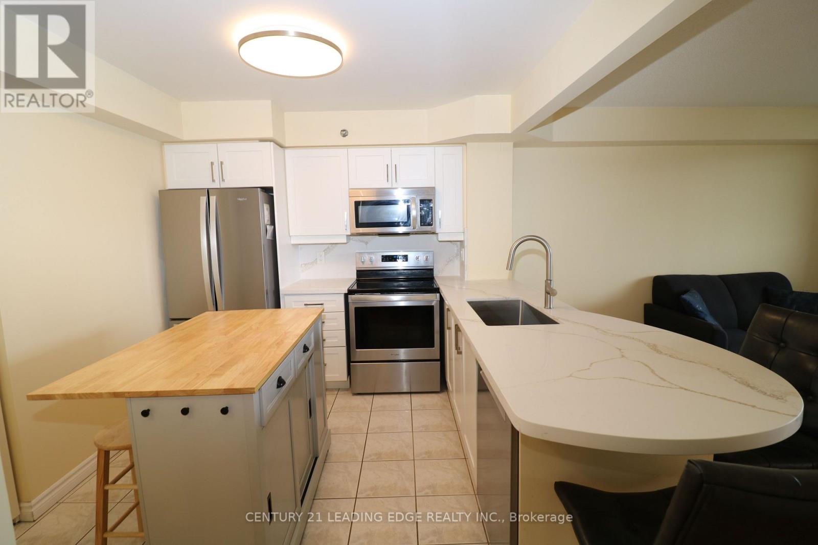 #305 4640 KIMBERMOUNT AVENUE - 2