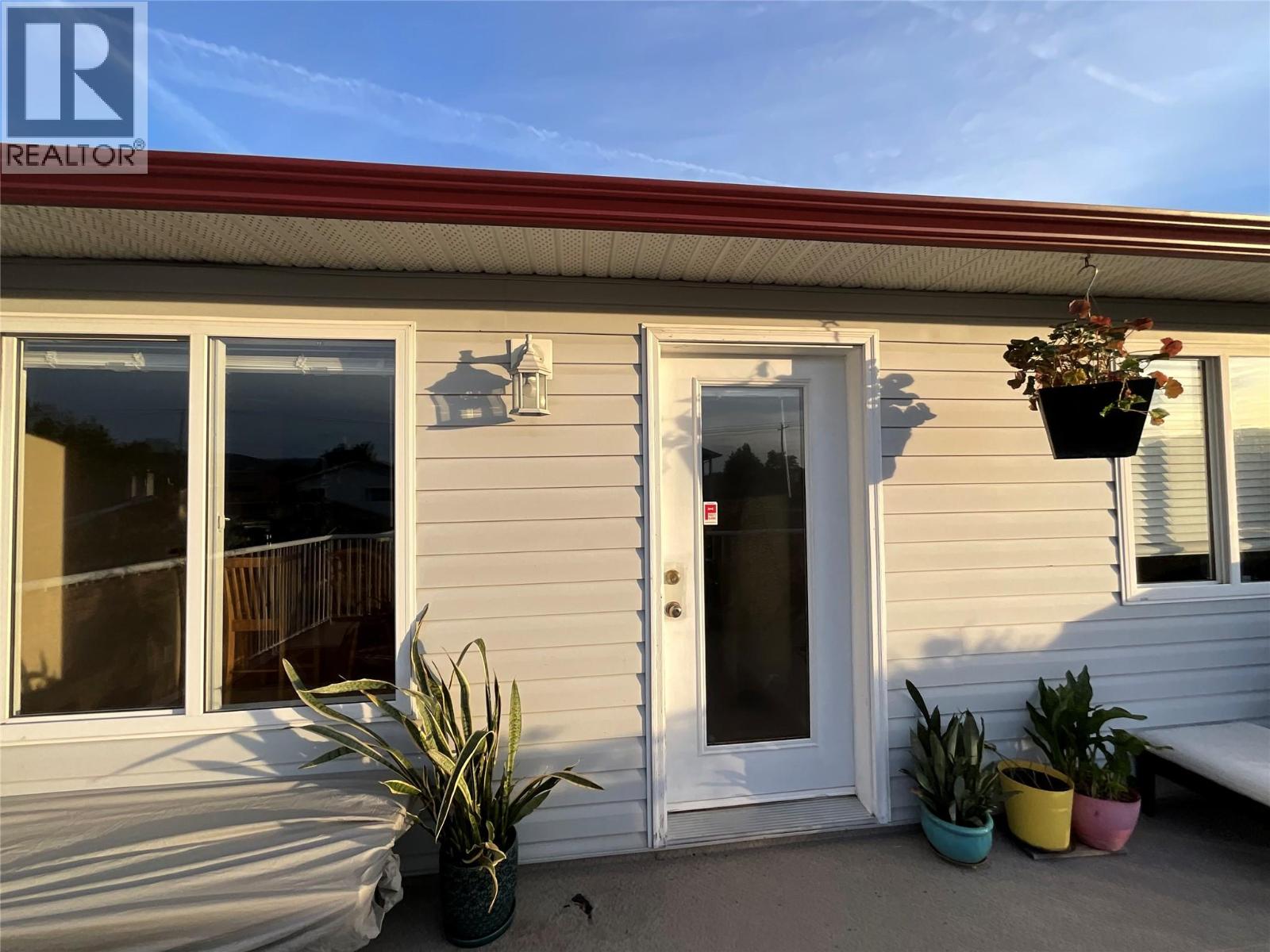  310 Hillaby Avenue, Kelowna