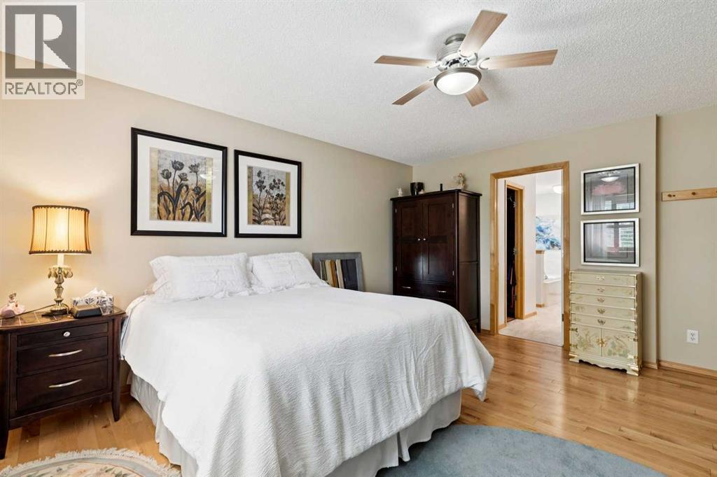 202 Crystal Green Place — photo 26