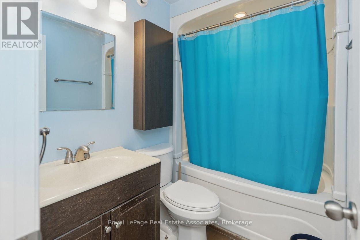 #6-7 321311 CONCESSION ROAD - 42