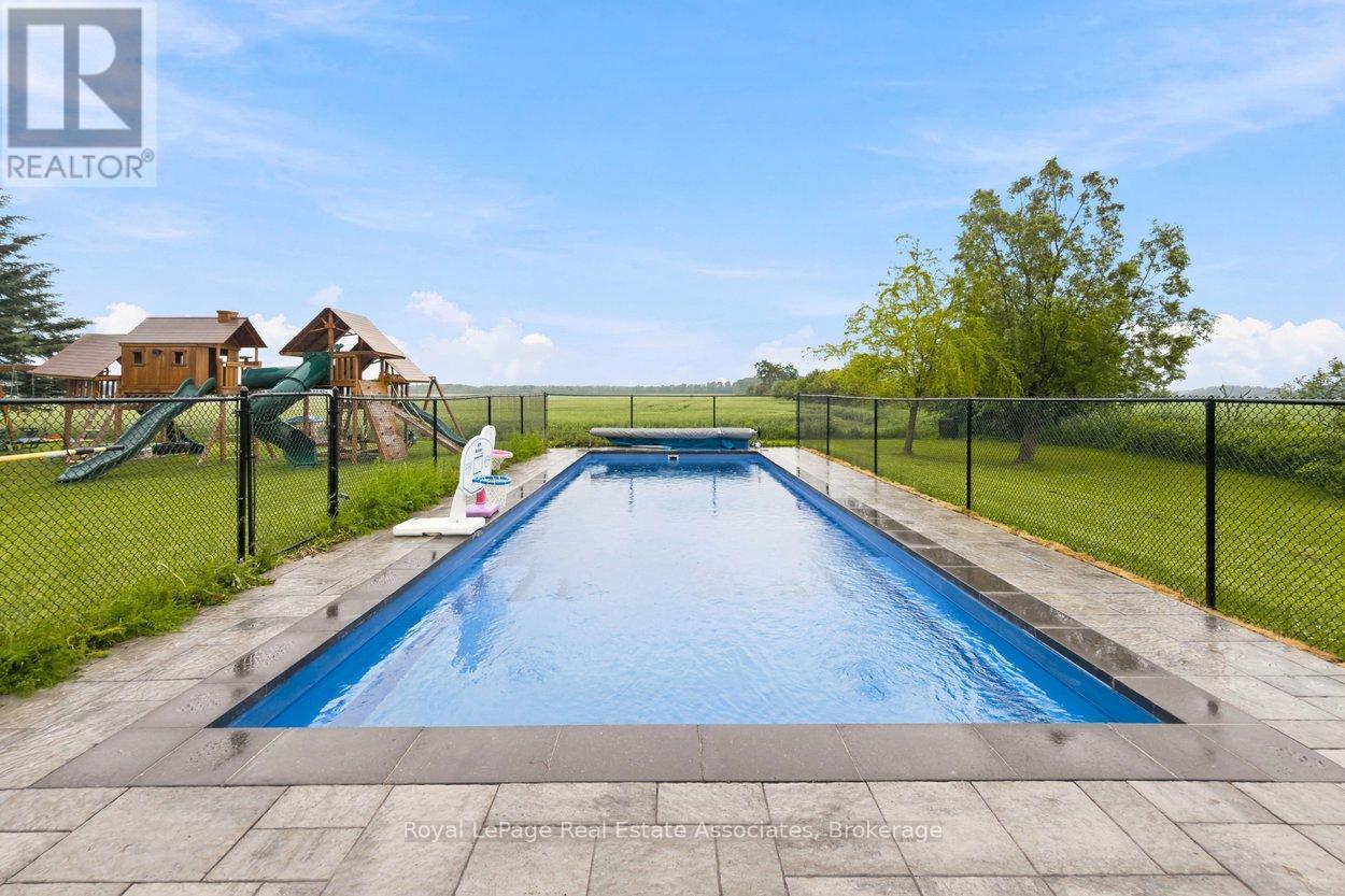 #6-7 321311 CONCESSION ROAD - 45