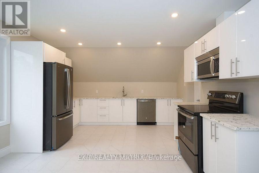 4 Bed, 1 Bath Multi-Family for Rent in Ottawa – 2 – 1429 MEADOW DRIVE, Ottawa – MLS# X13467556 - Image 6